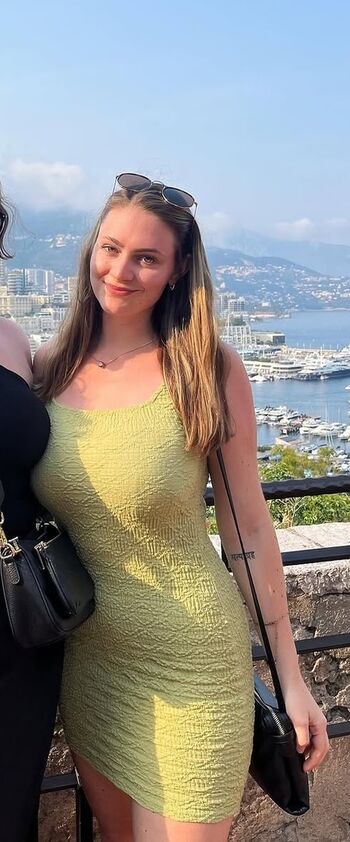 Full leaked Mallory malone private onlyfans photo