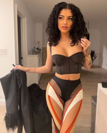 Full leaked Malu trevejo  page private photo
