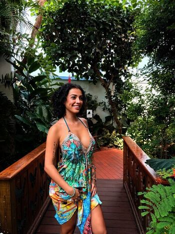 Full leaked Malu trevejo page private photo