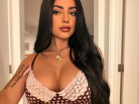 Full leaked Malu trevejo  page private onlyfans photo