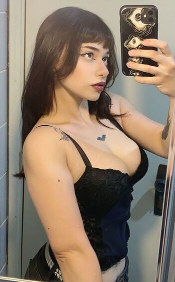 Full leaked Malulu private photo