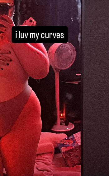 Full leaked Mama boner private photo