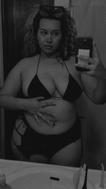 Full leaked Mama e private photo