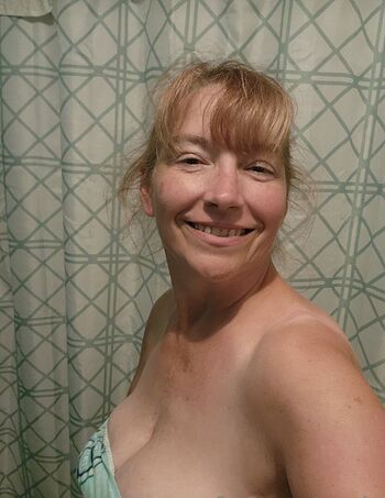 Full leaked Mama fox private photo