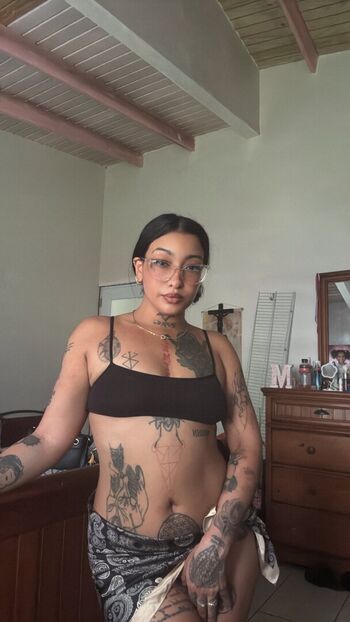 Full leaked Mandysinn private photo