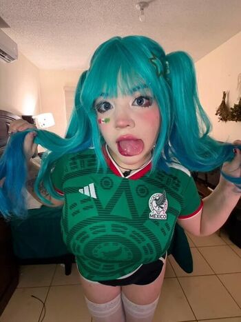 Full leaked Manekiso private photo