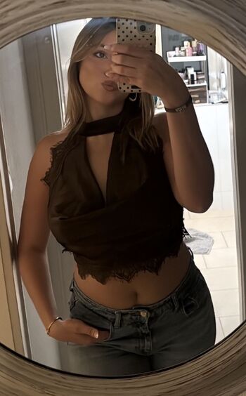 Full leaked Manonjkrr private photo