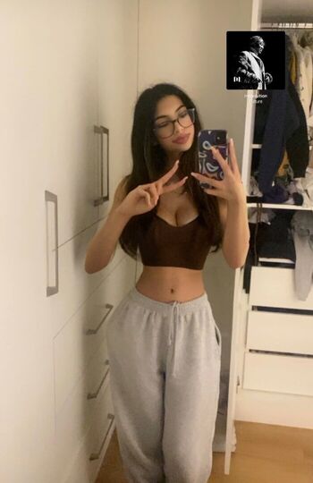 Full leaked Manreet dhanoa private photo