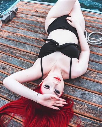 Full leaked Manuela mont private photo