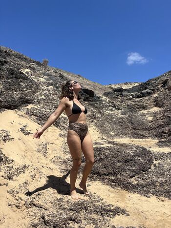 Full leaked Maplesyrup girl private photo