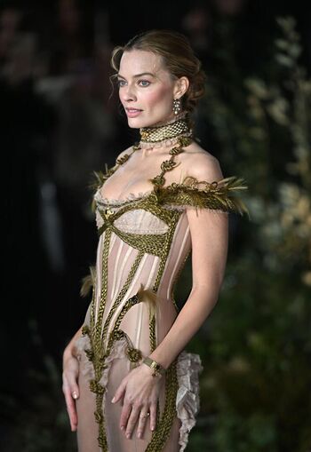 Margot Robbie