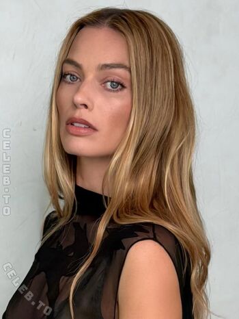 Margot Robbie