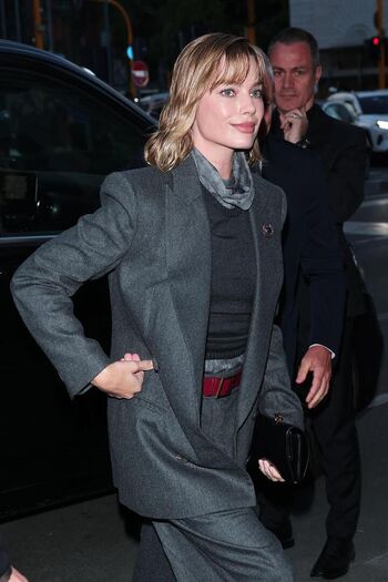 Full leaked Margot robbie private photo