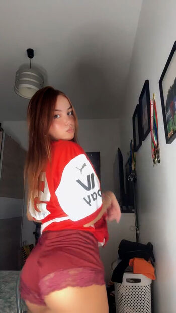 Full leaked Mari meireles private photo