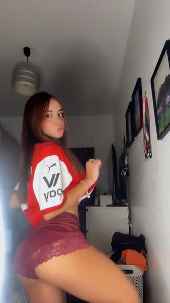 Full leaked Mari meireles private photo