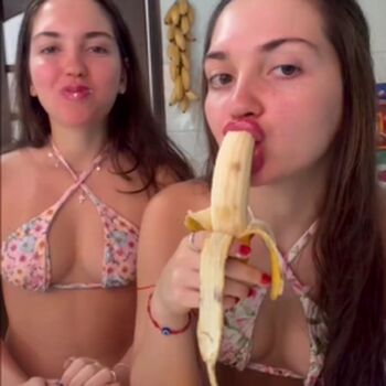 Full leaked Mariagemeaoficial private photo