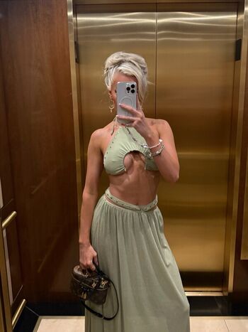 Full leaked Mariah may  page private photo