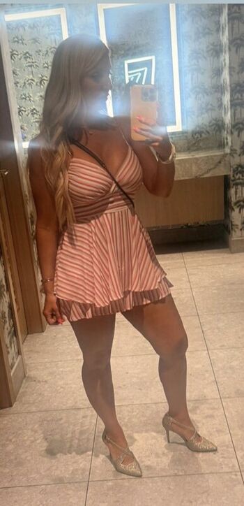 Full leaked Mariahhbrianne private photo