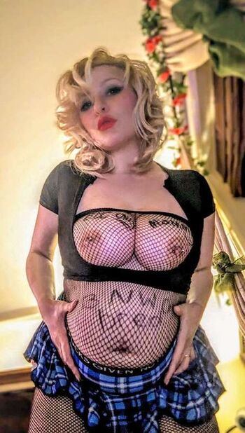 Full leaked Marie green page private photo