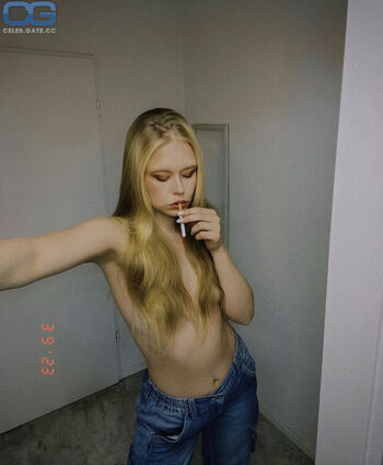 Full leaked Marieejoan private photo