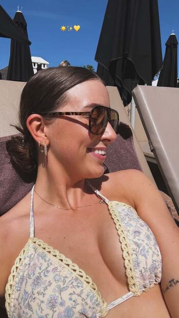 Full leaked Mariesmeets private photo