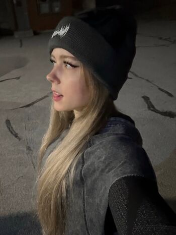 Full leaked Marilynamberr private photo