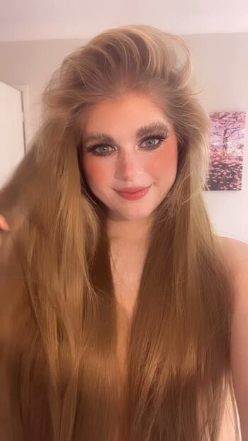 Full leaked Marina joyce private photo