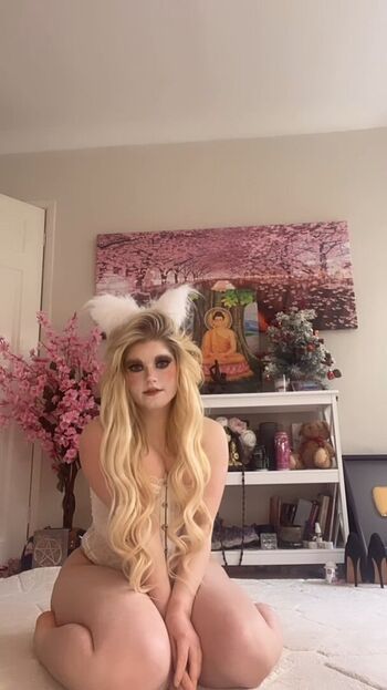 Full leaked Marina joyce private photo