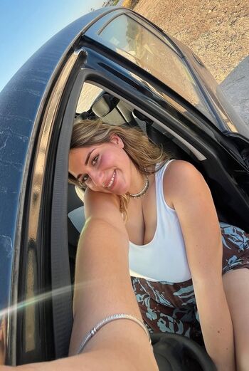 Full leaked Marina pezouvani private photo