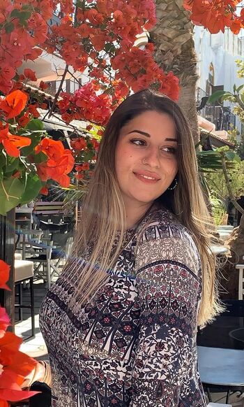 Full leaked Marina pezouvani private photo