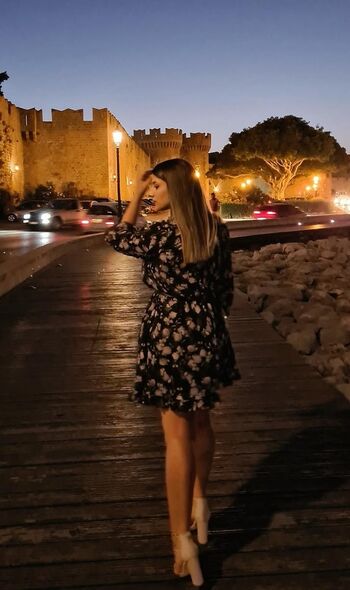 Full leaked Marina pezouvani private photo