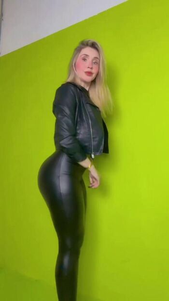 Full leaked Marisol dovala la chica del clima page private photo