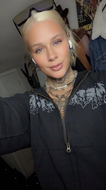 Full leaked Marissanight private photo