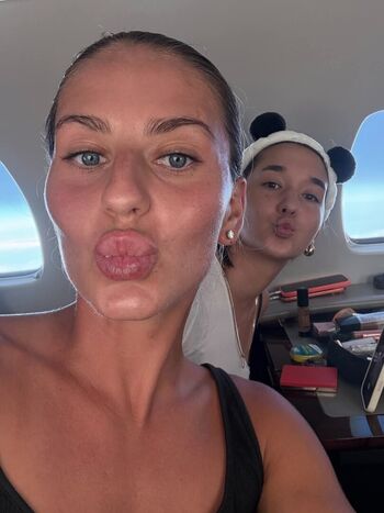 Full leaked Marta kostyuk private photo