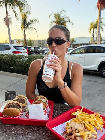 Full leaked Marta kostyuk private photo