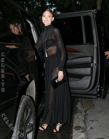 Full leaked Martha hunt private onlyfans photo