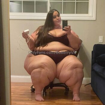 Full leaked Mary boberry private photo