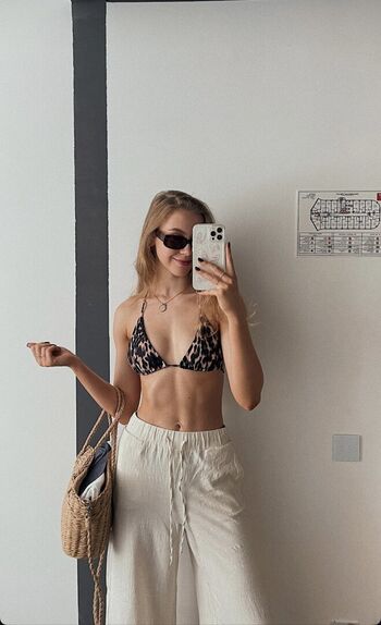 Full leaked Mary lvk private photo