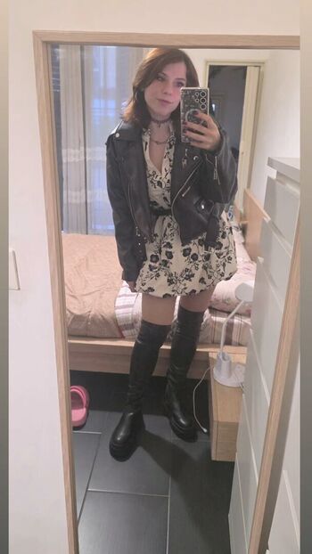 Full leaked Mary mayfair page private photo