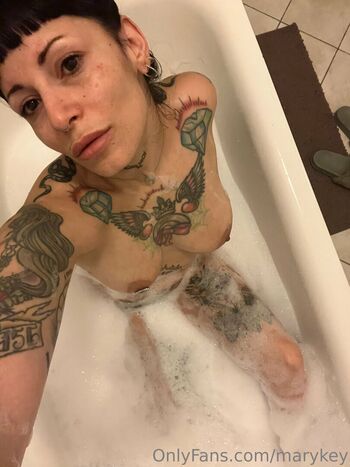 Full leaked Marykey private photo