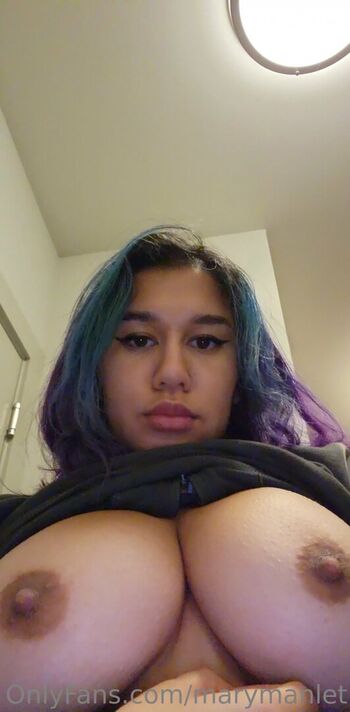 Full leaked Marymanlet private photo