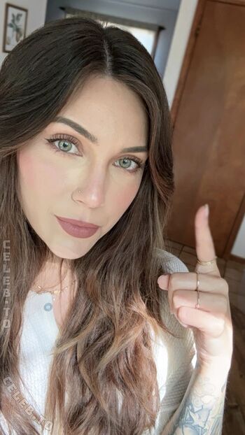 Leaked Duyenn hipp / private photo viral onlyfans