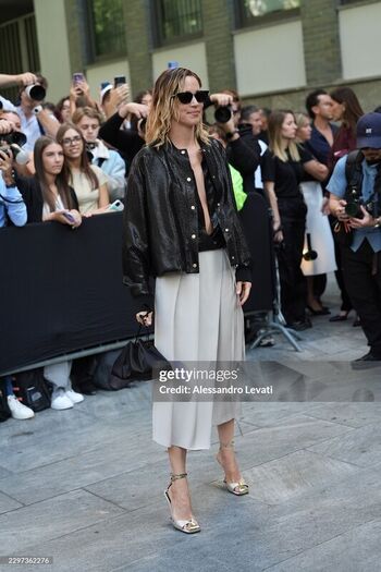 Full leaked Matilda lutz private photo