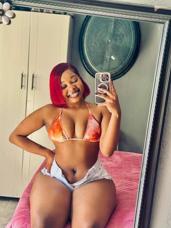 Full leaked Matshidiso private photo