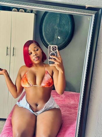 Full leaked Matshidiso private photo