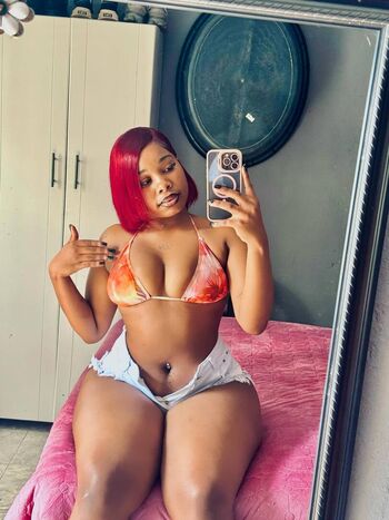 Full leaked Matshidiso private photo