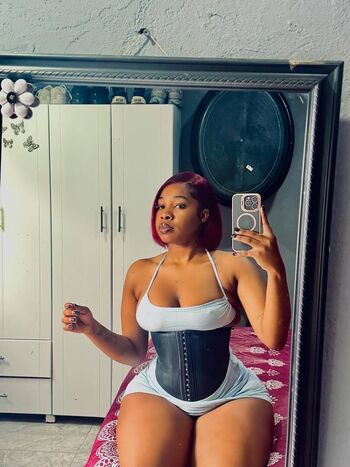 Full leaked Matshidiso private photo