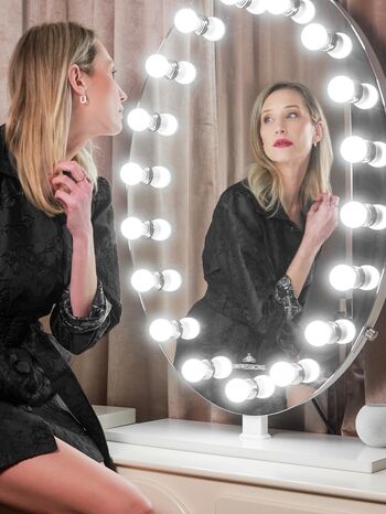Full leaked Maude garrett private photo