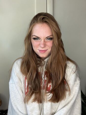 Full leaked Max mayer private photo