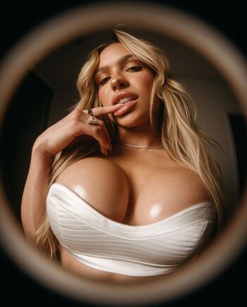 Full leaked Maxxine dupri page private photo